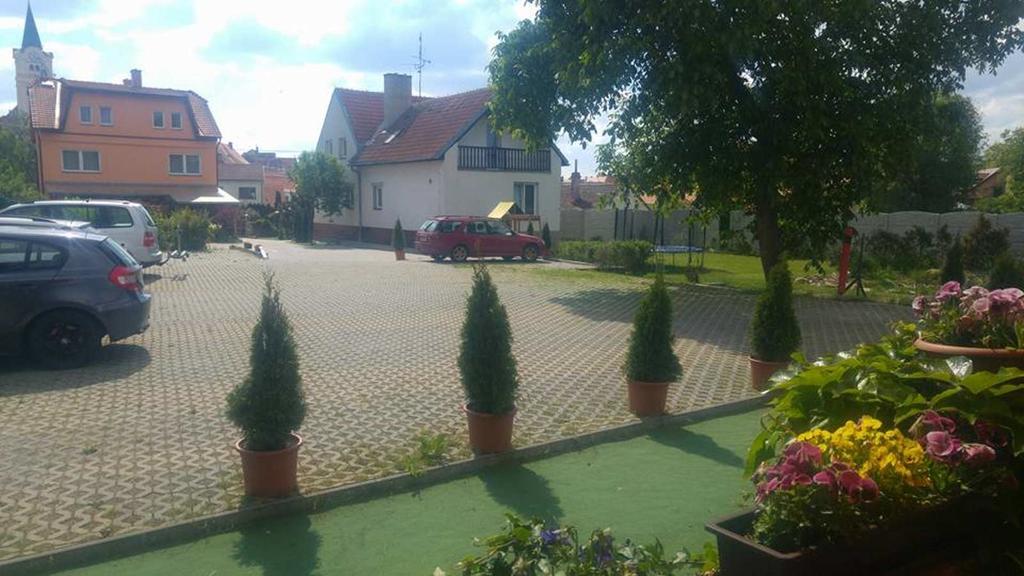 Hotel Privat Bohemia Šatov Exterior foto